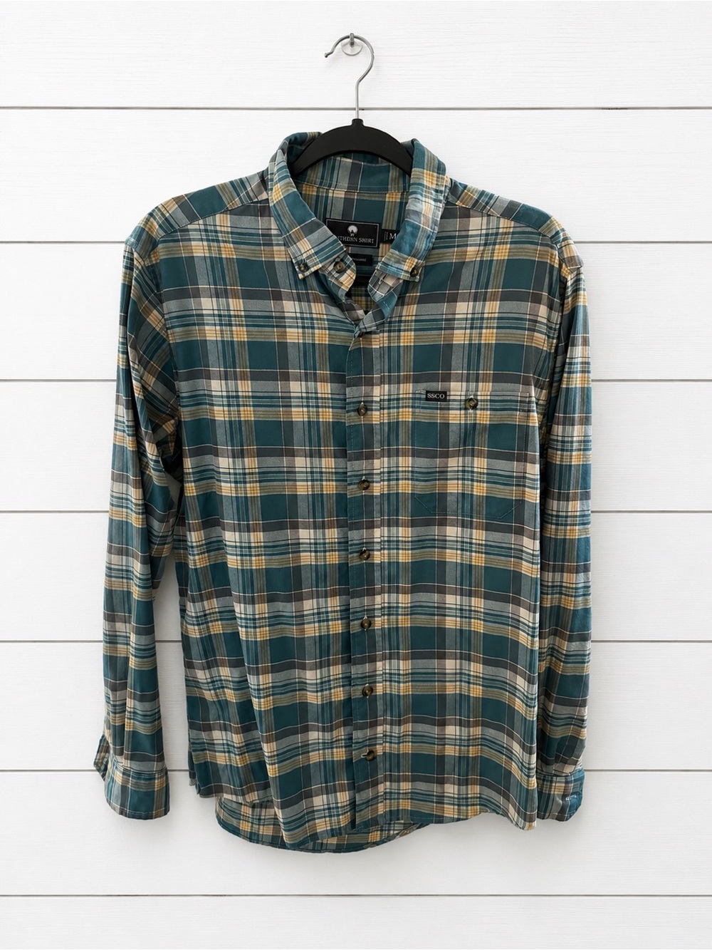 Southern Shirt Men's Plaid Button-Down Shirt in Teal